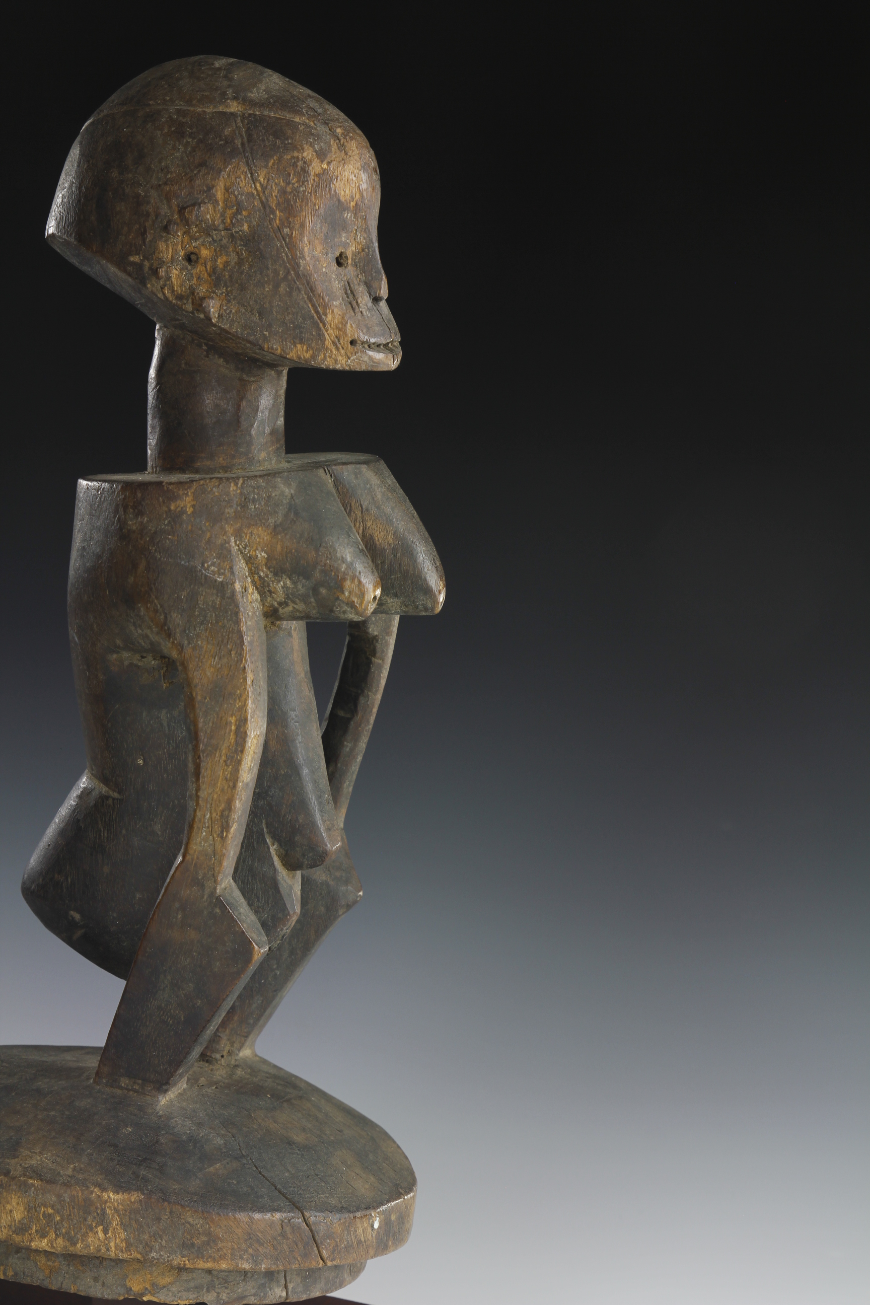 FINE BOWL LID. DOGON, MALI