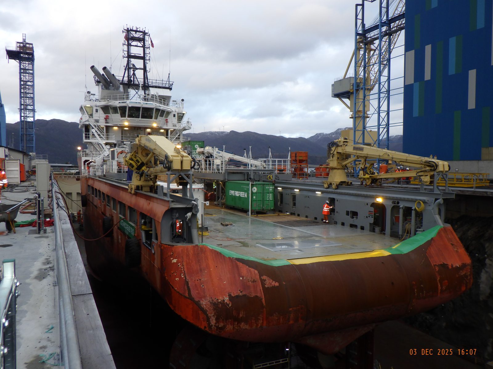 Oceanicasub XVII in dry dock in her original anchor-handling configuration, deck cranes and gear as delivered, prior to ROV conversion works