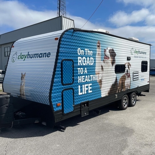 Side view of mobile vet unit