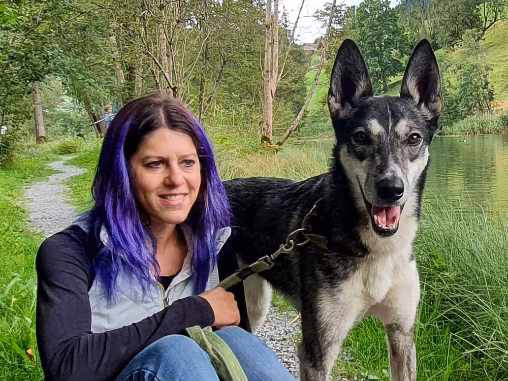 Portrait Eva Boss mit Hund