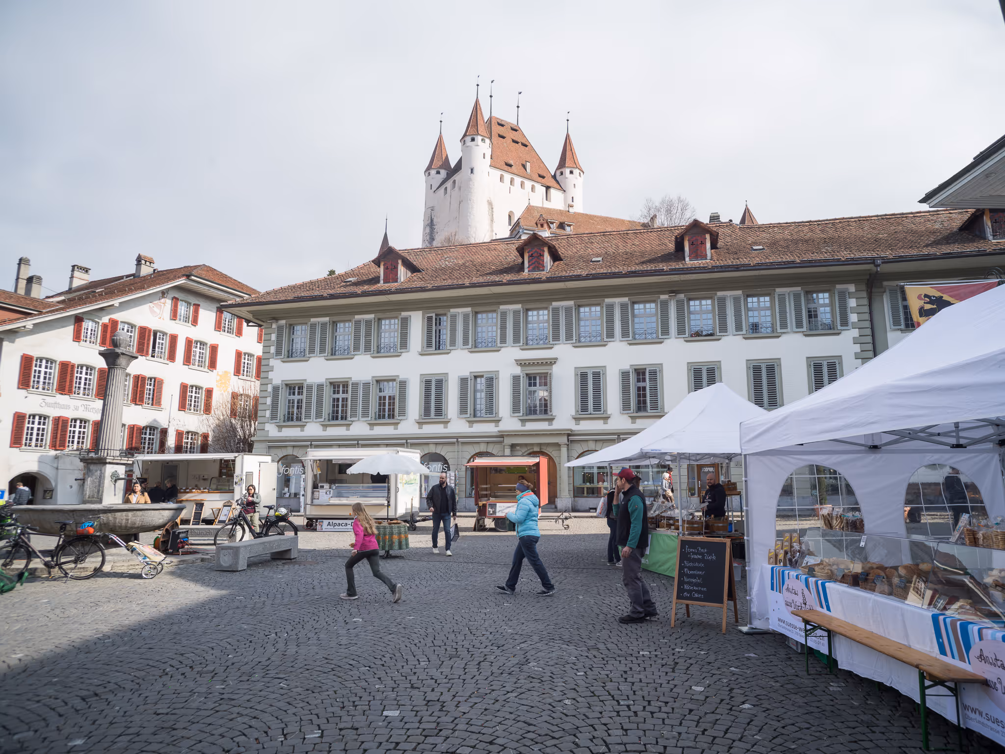 Weekly market Thun