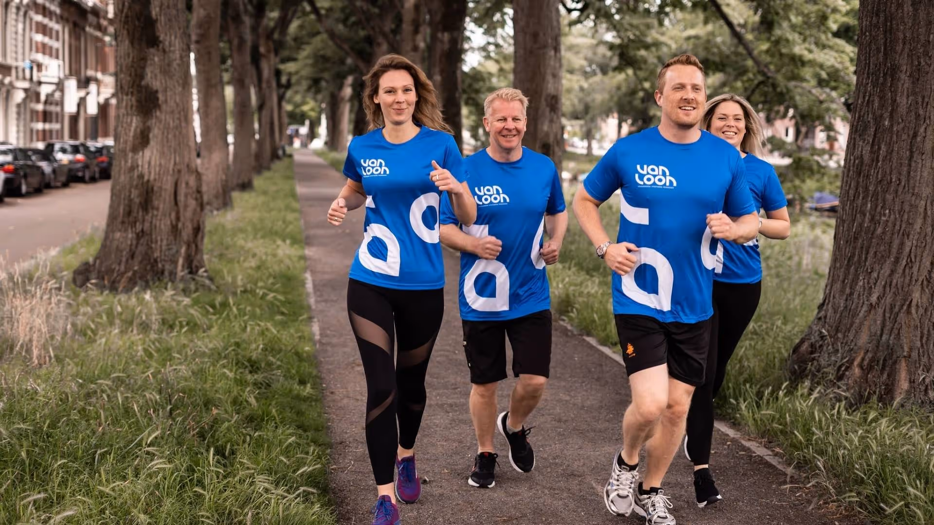 Team Van Loop tijdens de Singelloop
