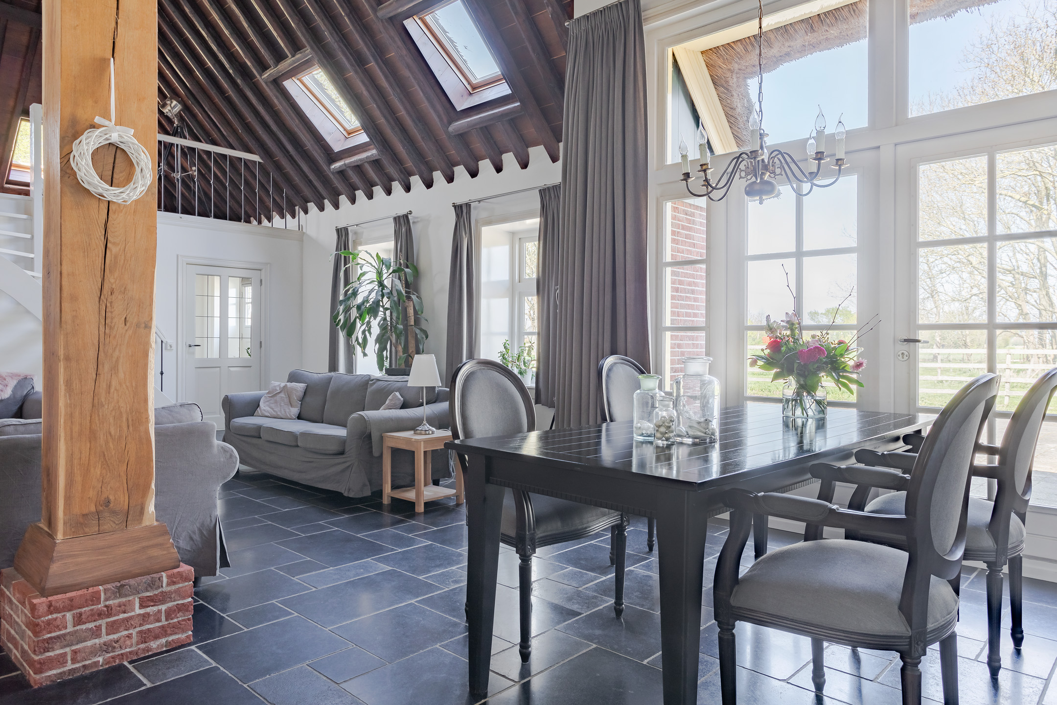 Doorbraakweg 1 te 't Veld