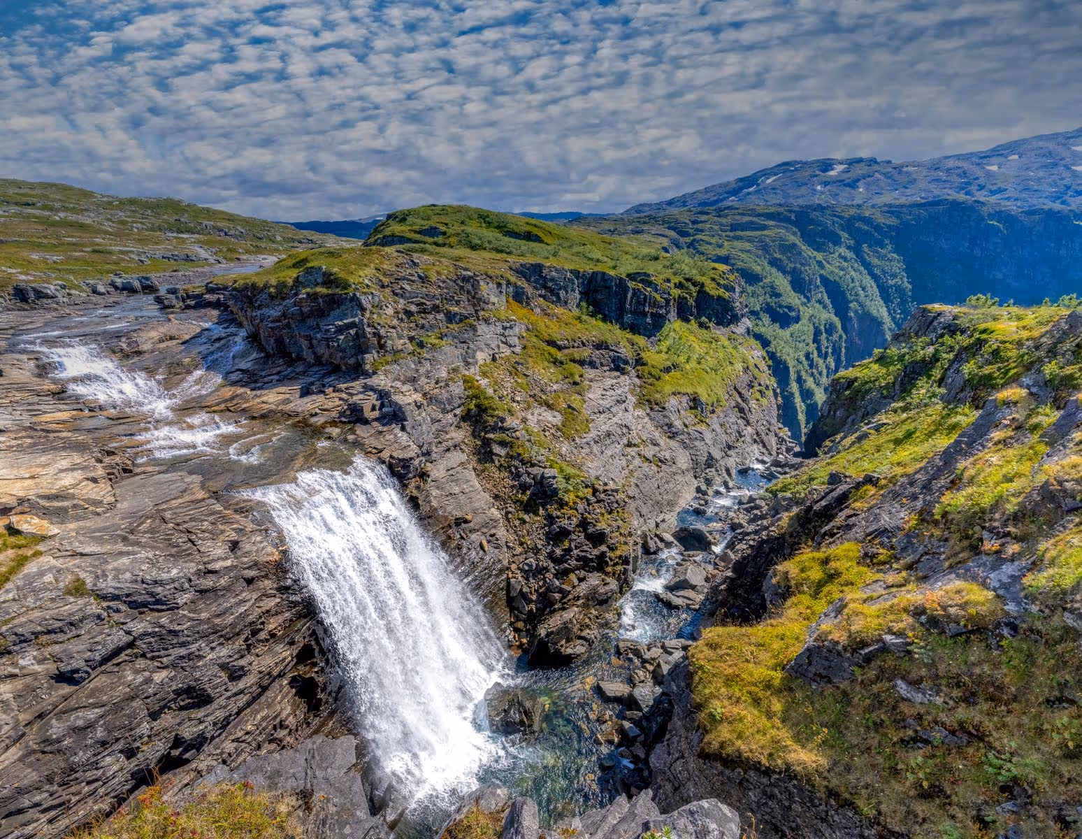 Overnatting i nærheten av den fantastiske Dronningstien