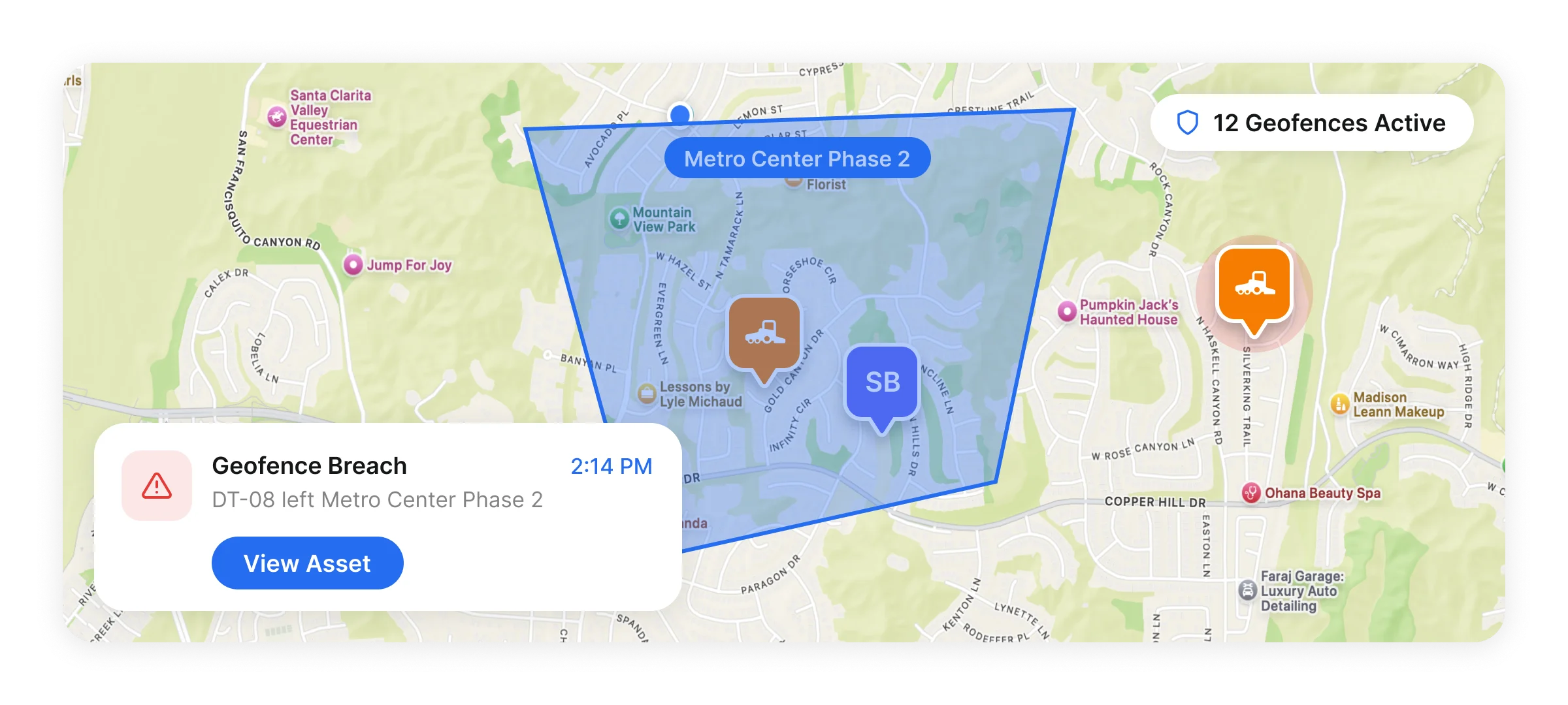 Jobsite geofence on the map with a geofence breach alert when an asset leaves the site