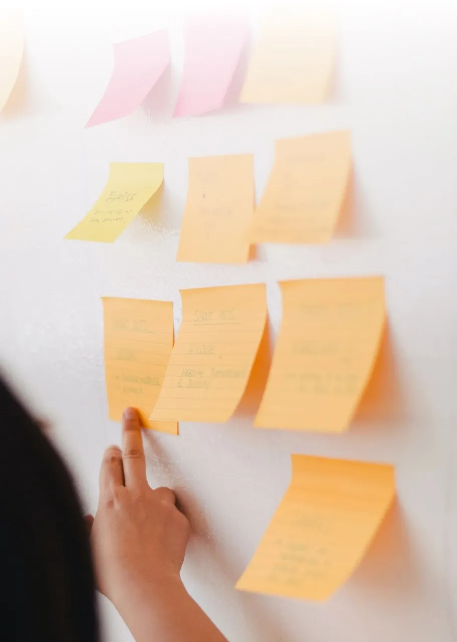 A workshop board full of post-it.