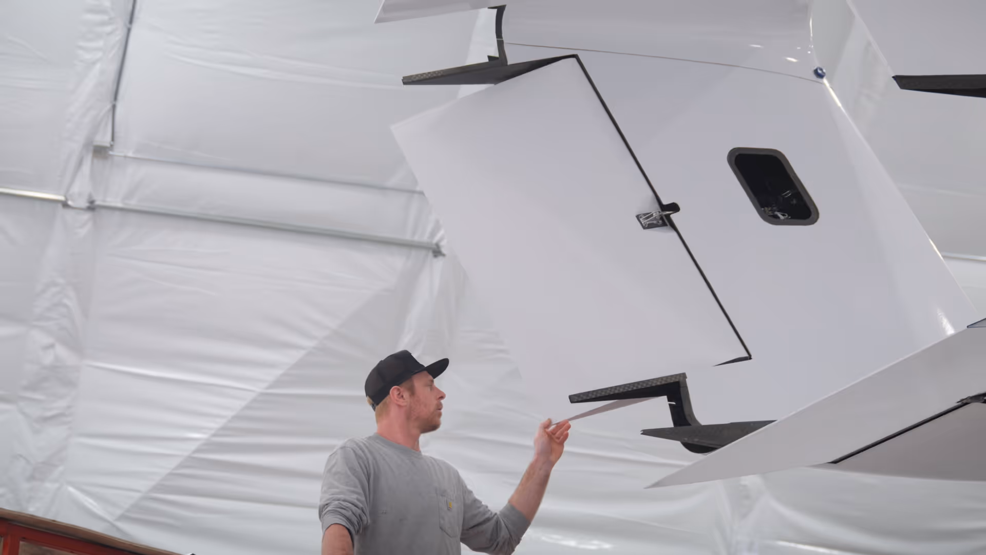 Behind the scenes of REGENT Seaglider tail integration