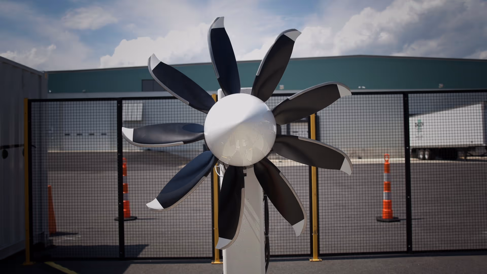 Seaglider propulsion team: from battery systems to big moments