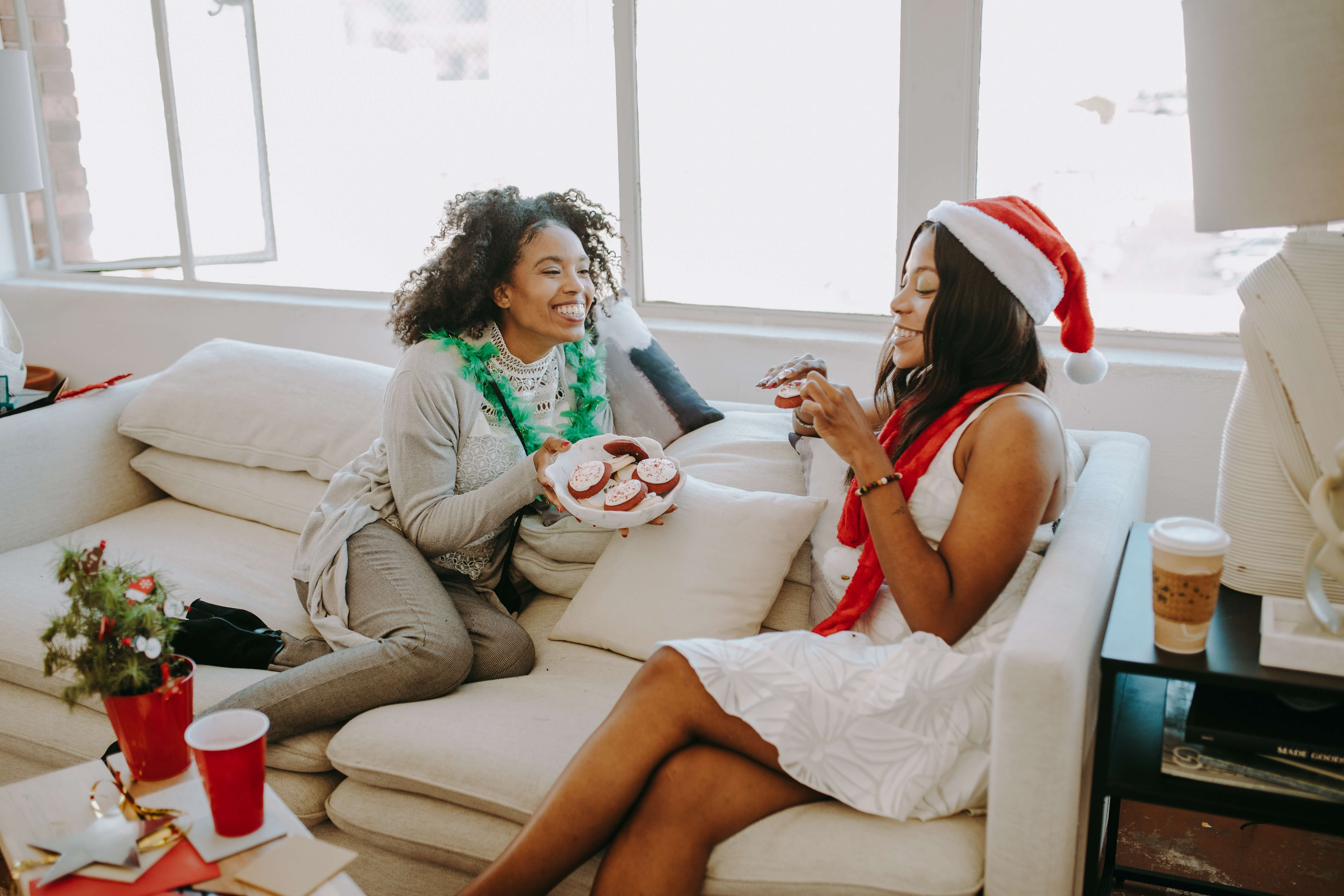 College Life: Splitting Costs with Your Roommate