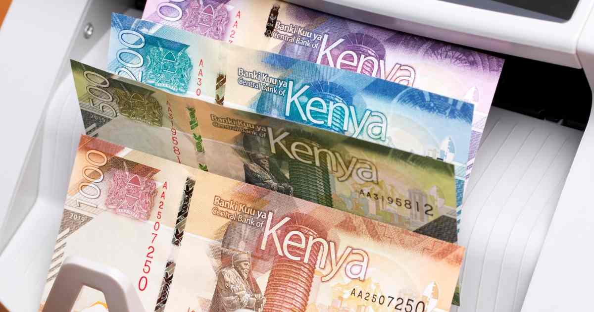 List of Banks and Their Interest Rates for Loans and Deposits [August 2025]