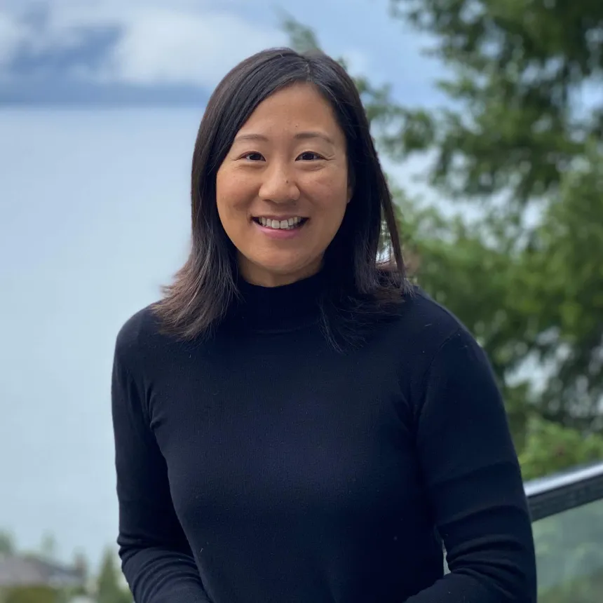 Jennifer Tom, Licensed Acupuncturist.