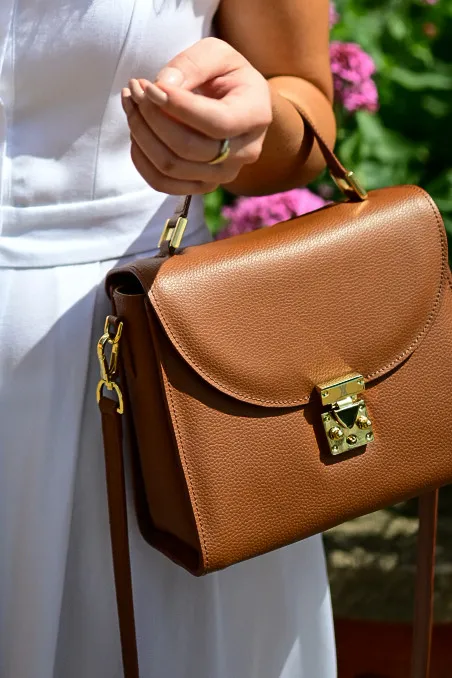 Anna Valloire Grand Lys bag made with Leap