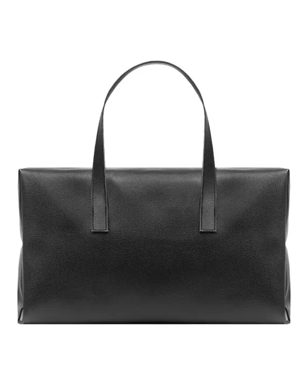 The Estimon travel bag in black, made with Leap