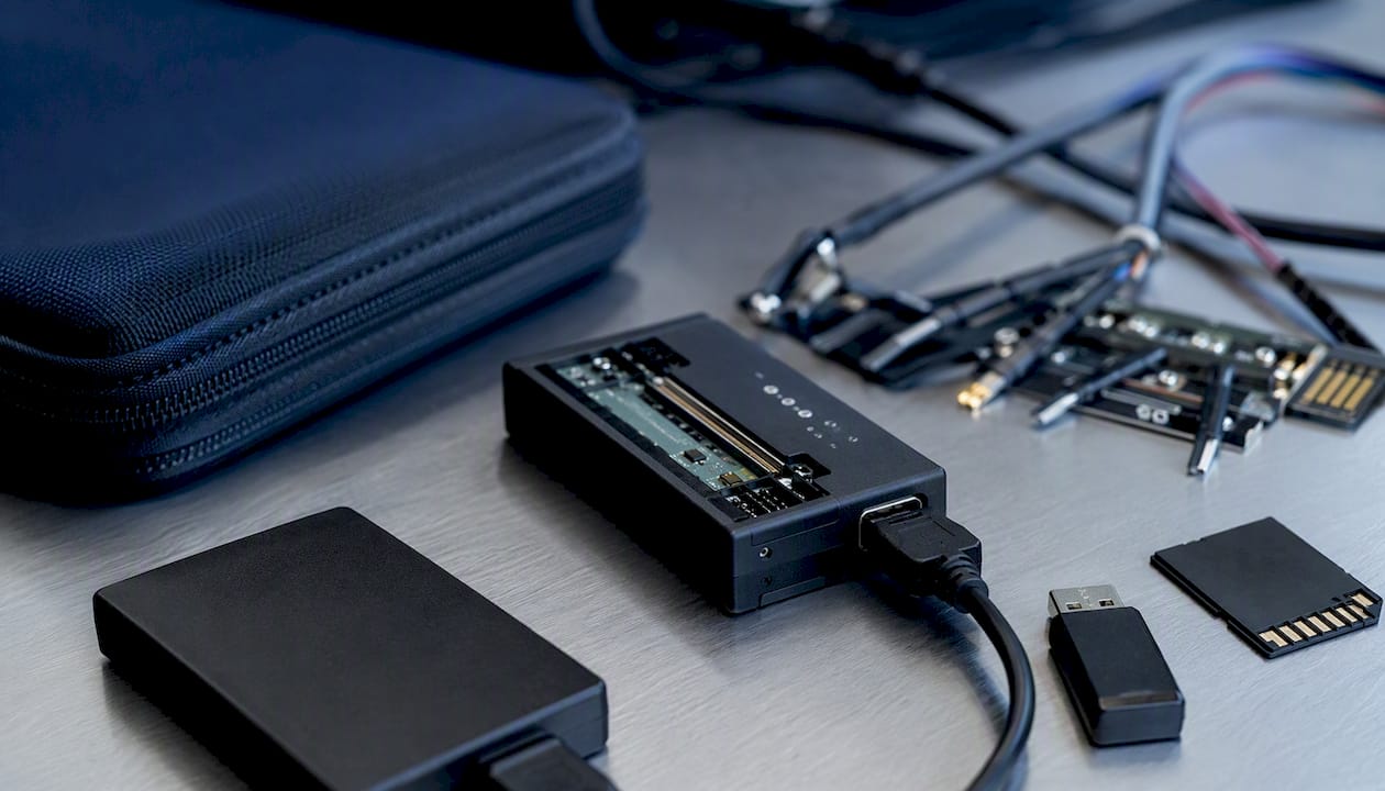 Forensic cybersecurity investigation tools