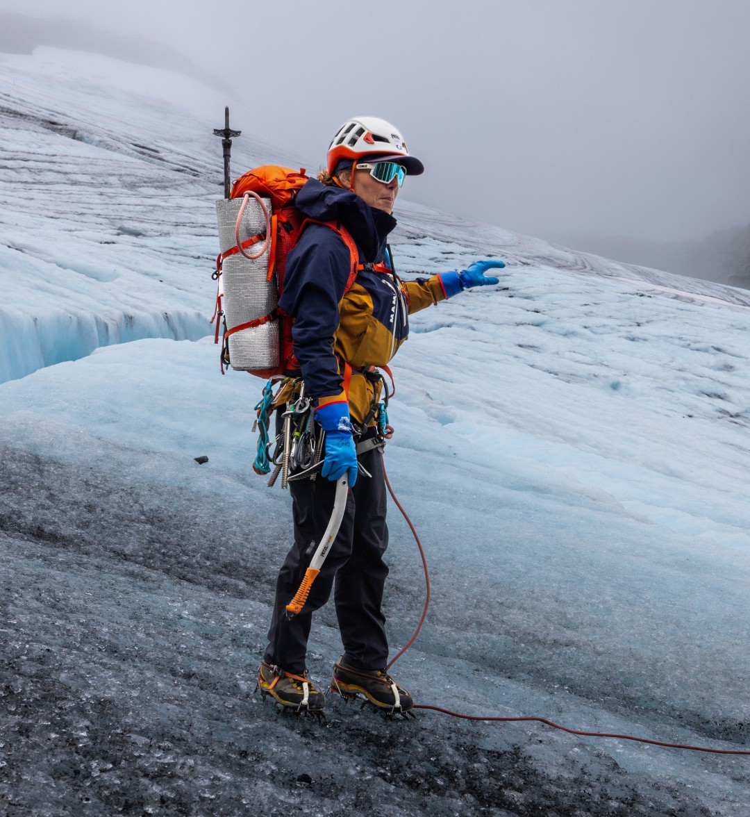 We are in the middle of the great blue ice season on Folgefonna. Nowadays we find new art in the ice every day, and the Blue Ice Hike is a totally different tour now than in May when we still had a lot of snow.