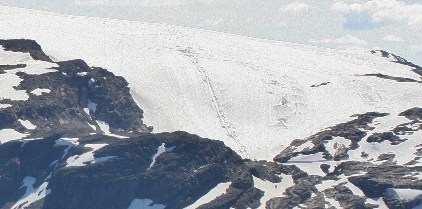 Glaciers are among the world's most important climate indicators, as their size and extent respond directly to changes in climate. Today, the climate is changing, and the effects are clearly visible on Folgefonna. For those of us who work on and around the glacier every day, it is both dramatic and humbling to witness how fast and how extensively these changes are taking place.