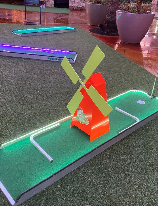 Philadelphia s Portable Mini Golf That Comes To You Mini Golf On The Go Philadelphia s Portable Mini Golf That Comes To You Mini Golf On The Go