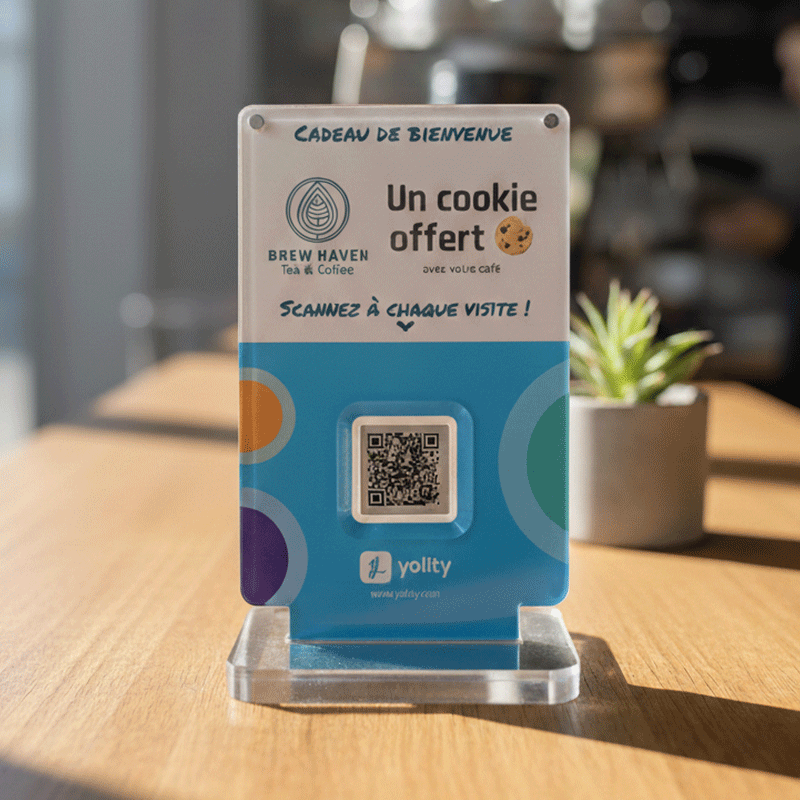 customisable acrylic stand 