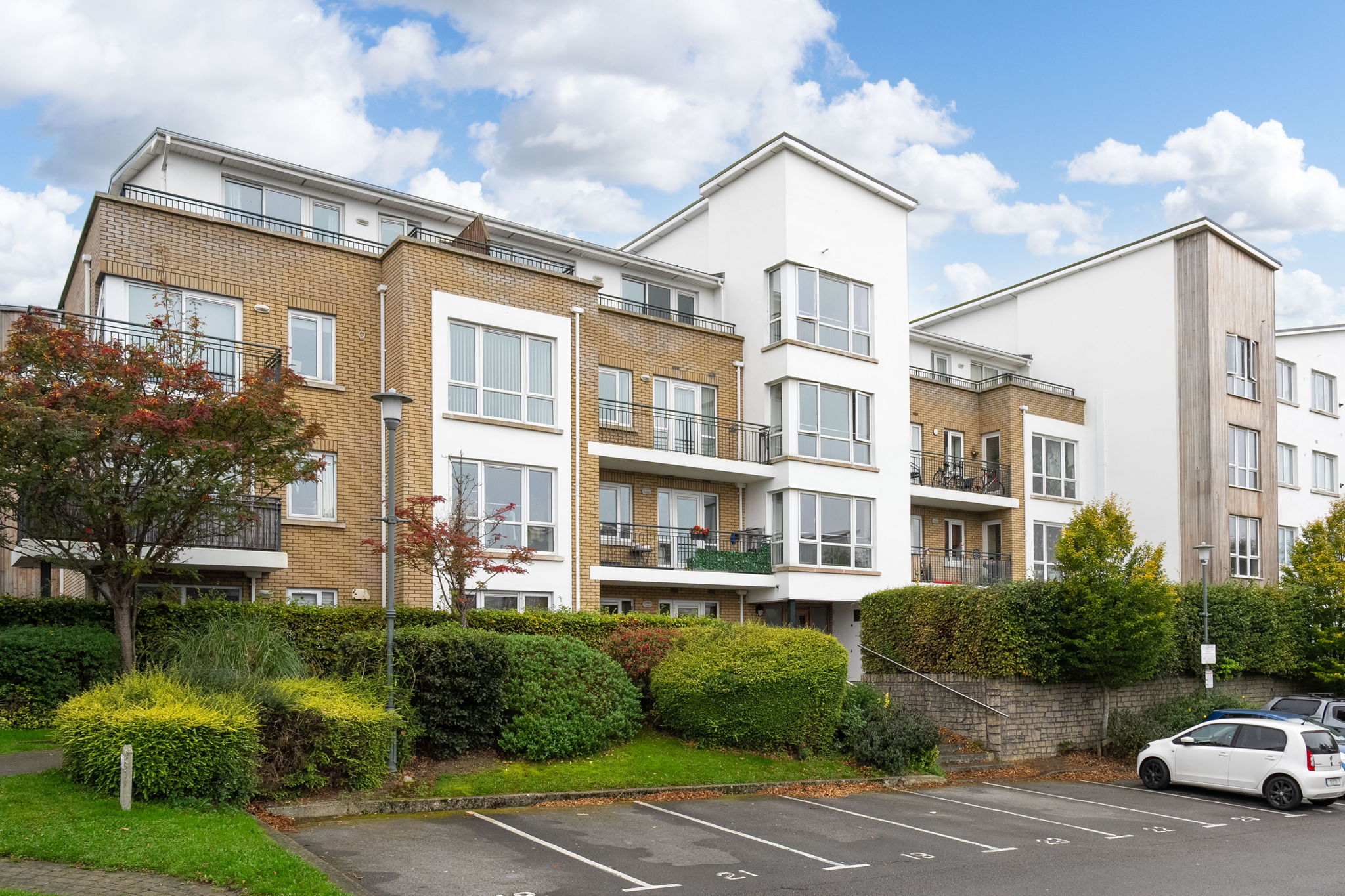 15 Bracken Hill, Blackglen Road, Sandyford, Dublin 18, D18 T0F8