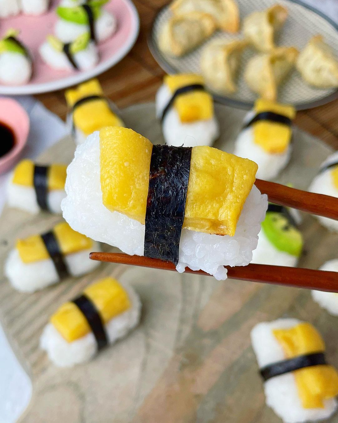 Tamago Sushi