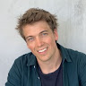 Felix M.