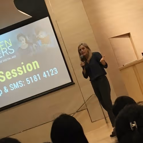 Delaney Ruston Screenagers Filmmaker speaking to a class