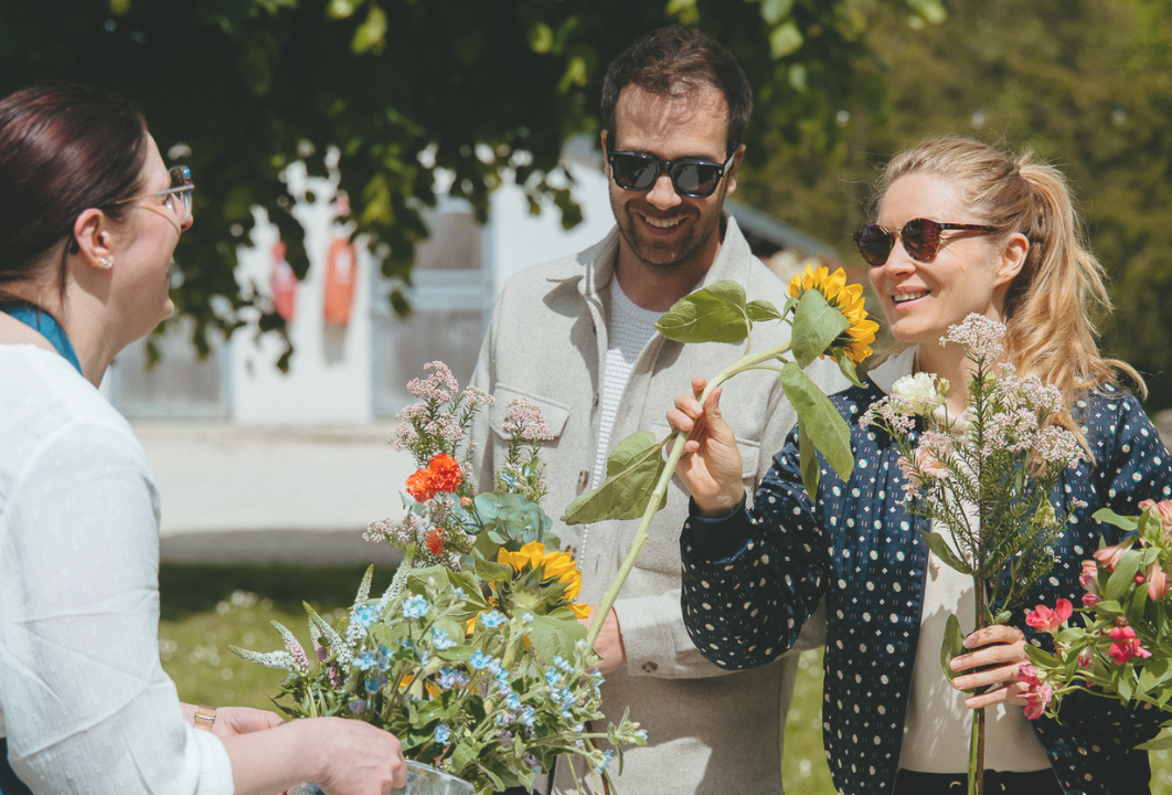 Activitée bouquet de fleur en plein air