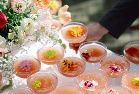 Activitée bouquet de fleur en plein air