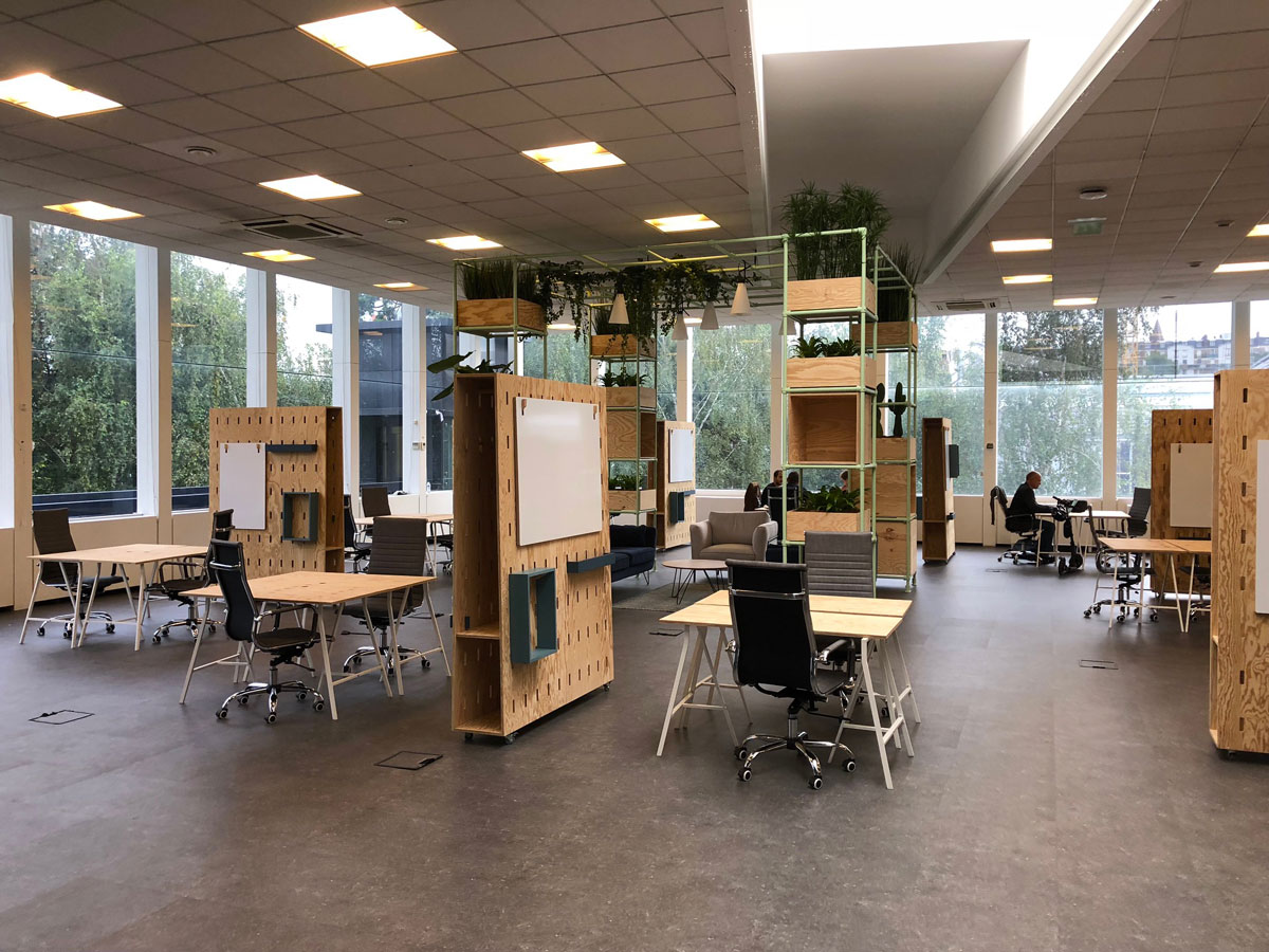 French event booster Coworking space Studio Trigone