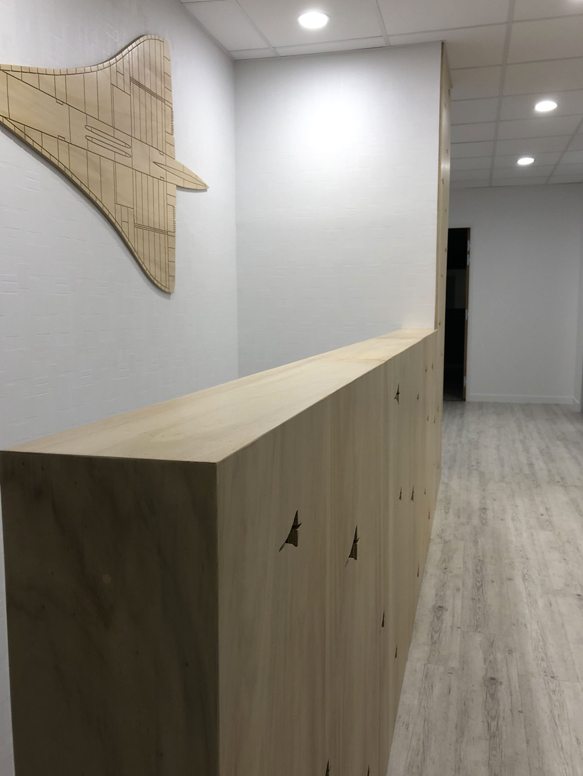 Habillage bureau Lamré Studio Trigone