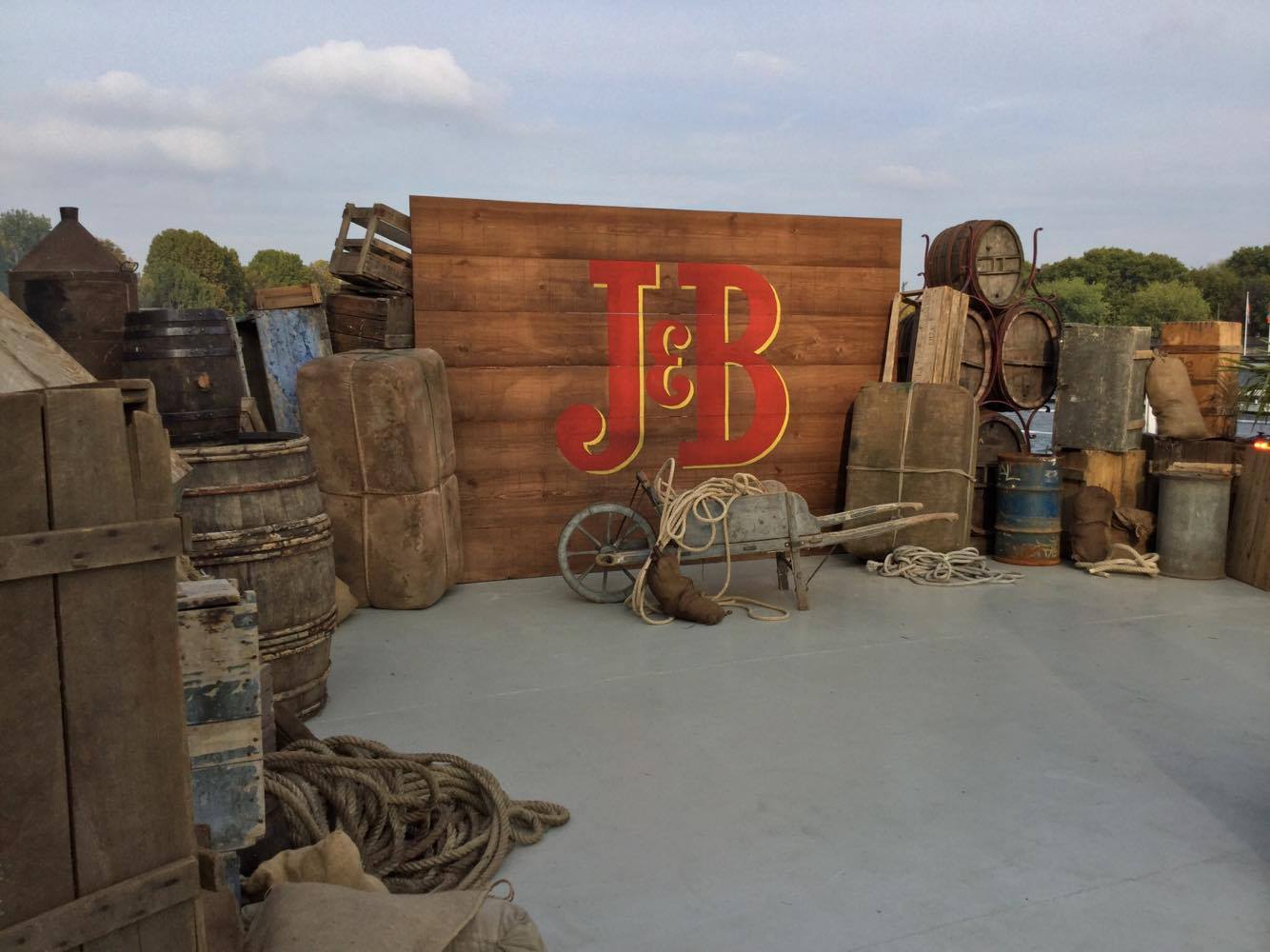 Décor J&B Cargo Studio Trigone