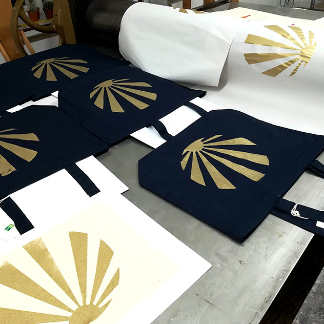 Introduction to Screen-printing on Textiles