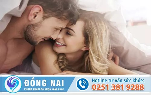 Không cắt bao quy đầu có quan hệ được không?