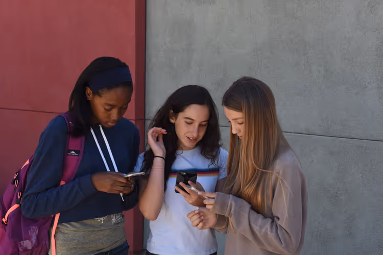 group of girls talking 