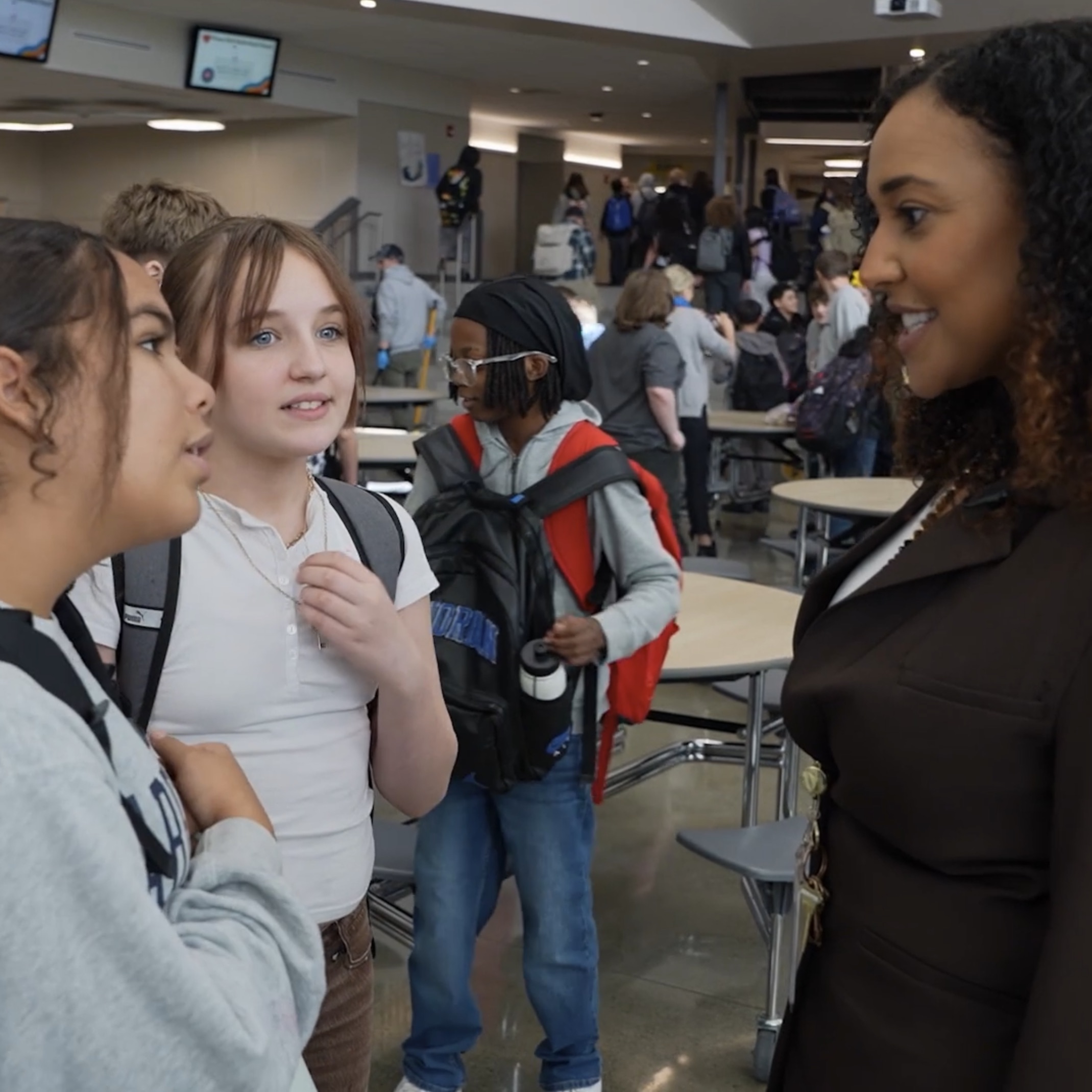 Ways to Support Kids’ Real-Life Connections in the Age of AI