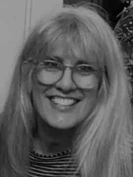 Deb Stefanoni