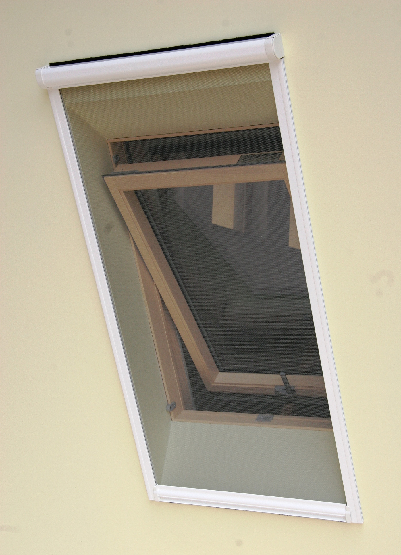 Síť do střešního okna Hunter Douglas