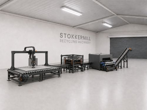Une gamme d'entrée de gamme destinée à la récupération des tapis en EVA et des feuilles arrière sans verre provenant de modules photovoltaïques en fin de vie