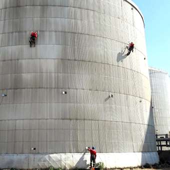 Workers performing ropeworks storage