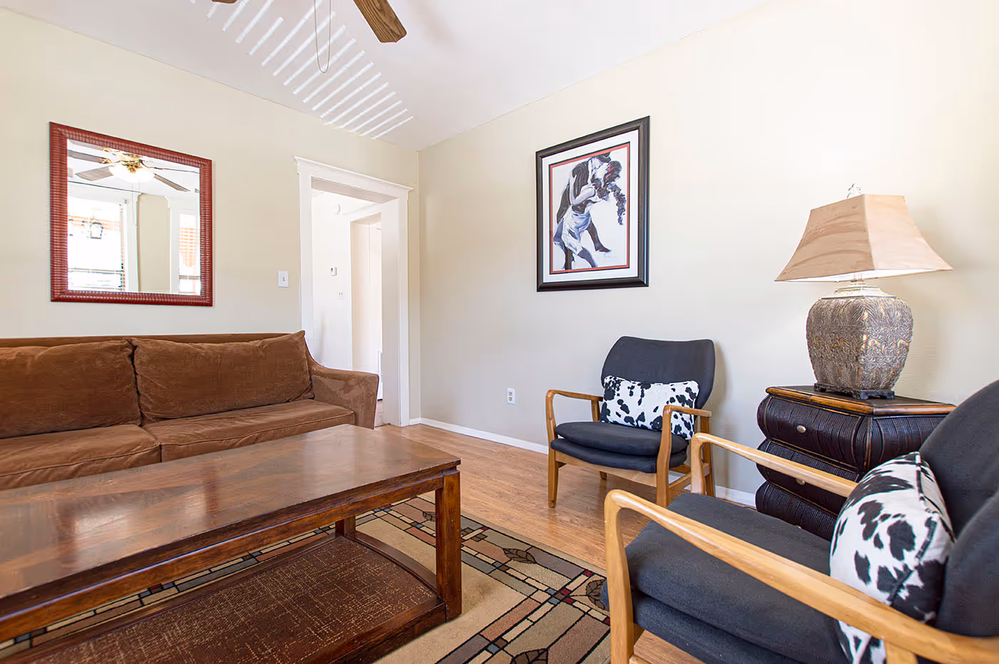 Eldorado Suites Suite 12 Photo