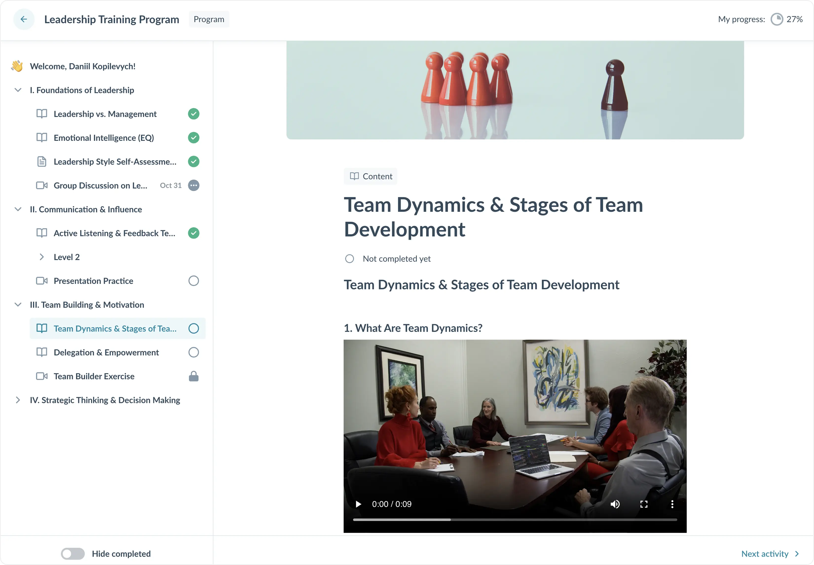 A leadership training program interface showing a meeting on team dynamics, featuring a discussion and visual resources.
