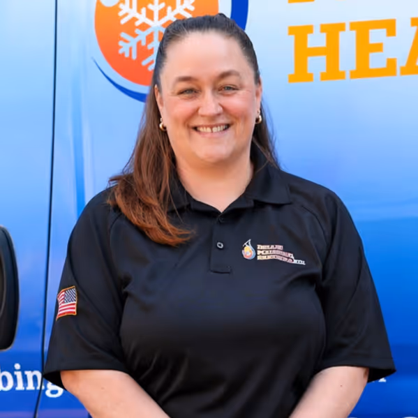 Photo of Lindsay Lansdowne the HR & IT/Office Operations Manager of Dulles Plumbing and Heating