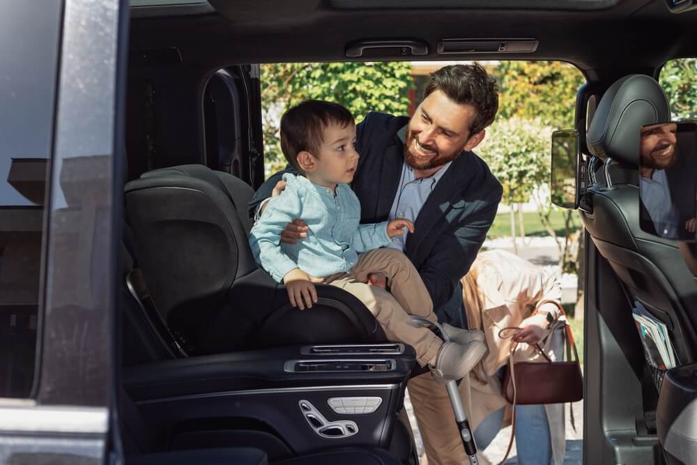 hire a minibus for school trips