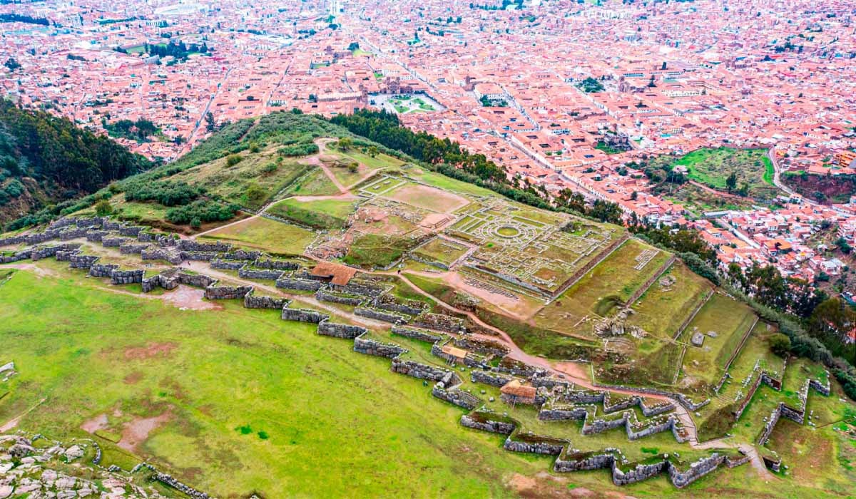 Sacsayhuaman Cusco