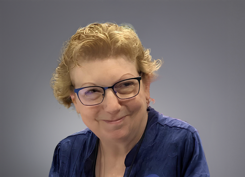 Headshot of Leslie Carpenter