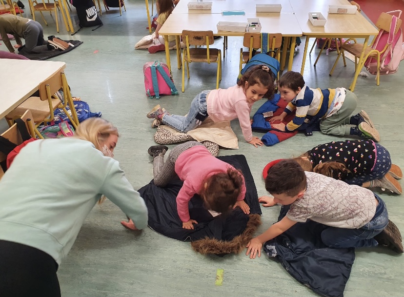 2021-12-03T07:05:54.377Z