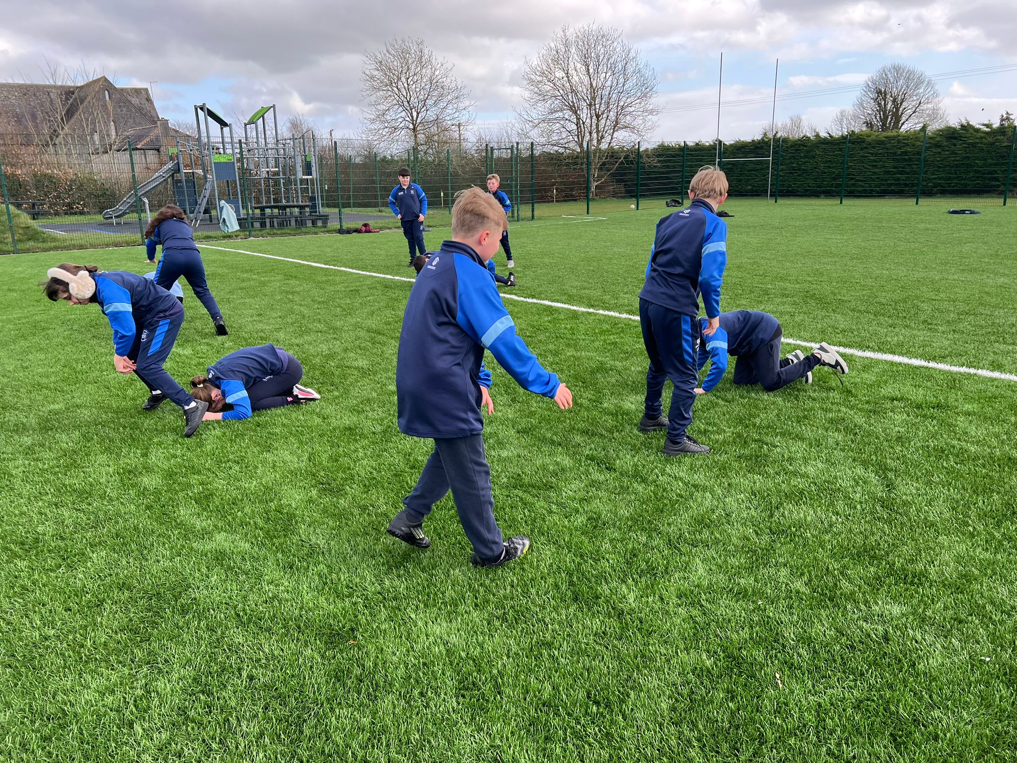 Scoil Mhuire Gan Smál Ballygar N.S.-2026-03-15T23:30:23.713Z-teambuilding