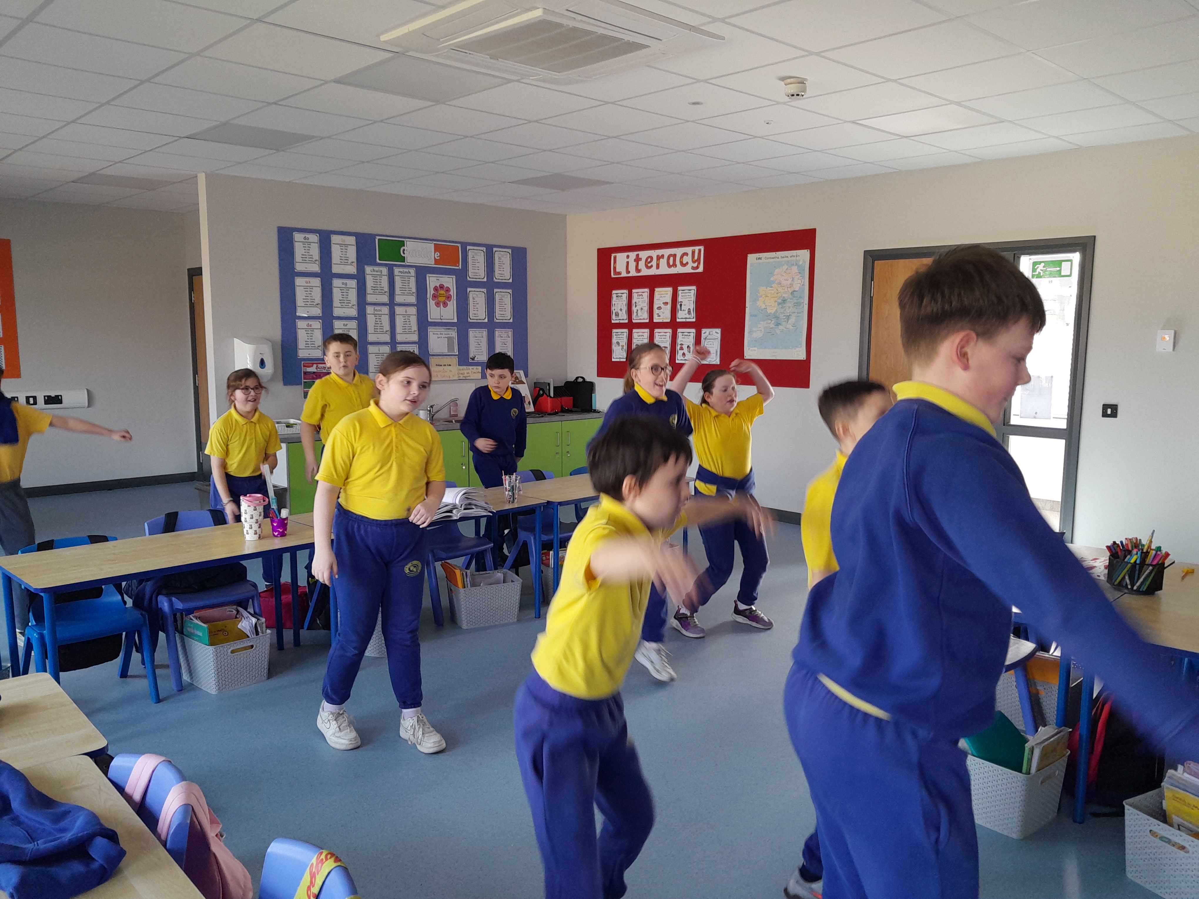 Gaelscoil Dhún Dealgan-2026-03-19T22:43:21.088Z-teambuilding