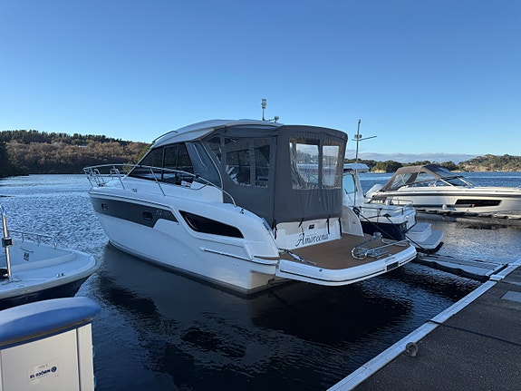 Bavaria S 33 HT
