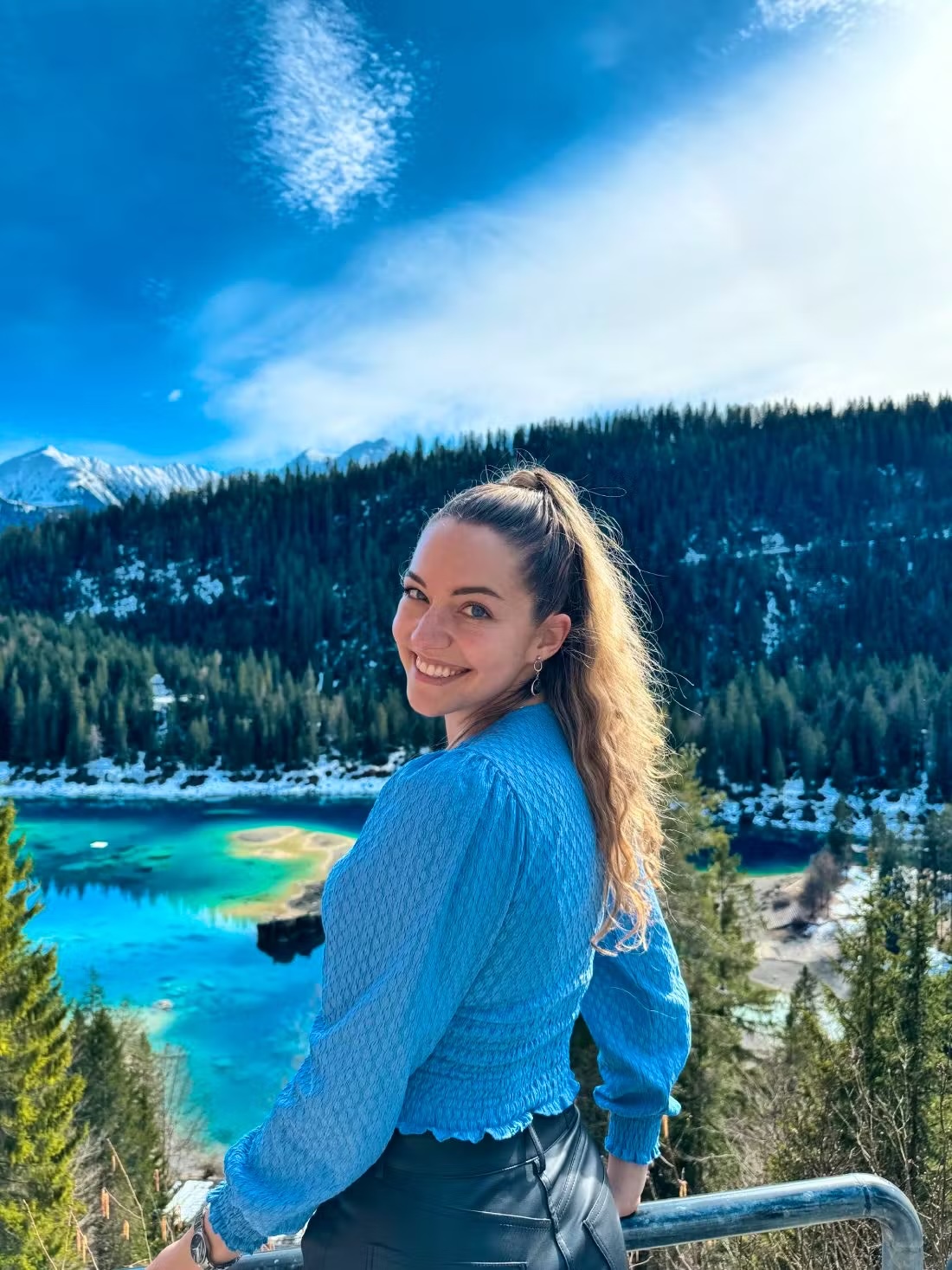 Die gebürtige Bündnerin liebt die Schweiz und entdeckt gerne neue Orte in ihrer Heimat.  Ramona Brüniger